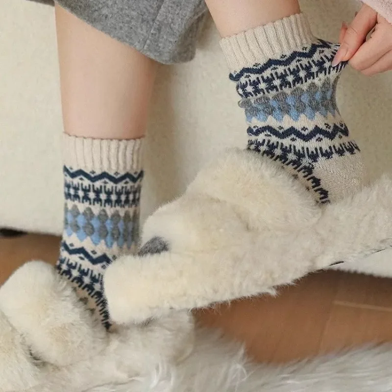 Linnea (5-Pairs) Merino Wool alternate view 4